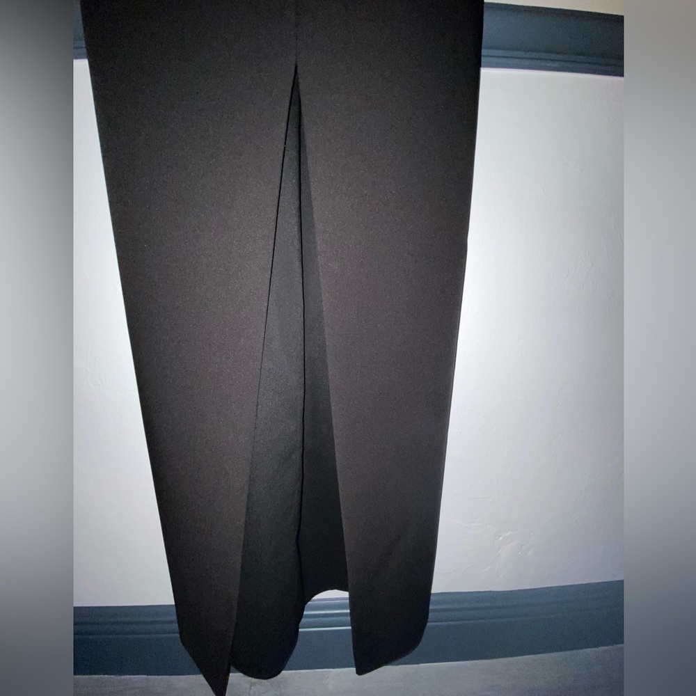 BCBG BLACK STRAPLESS GOWN - Picture 4 of 9